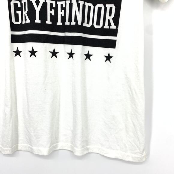 Harry Potter Crew Neck Short Sleeve T-Shirt Mens Sz M White Gryffindor Graphic - Picture 4 of 5